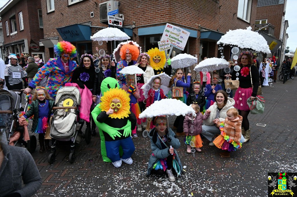 ../Images/Kinderoptocht 2025 137.jpg